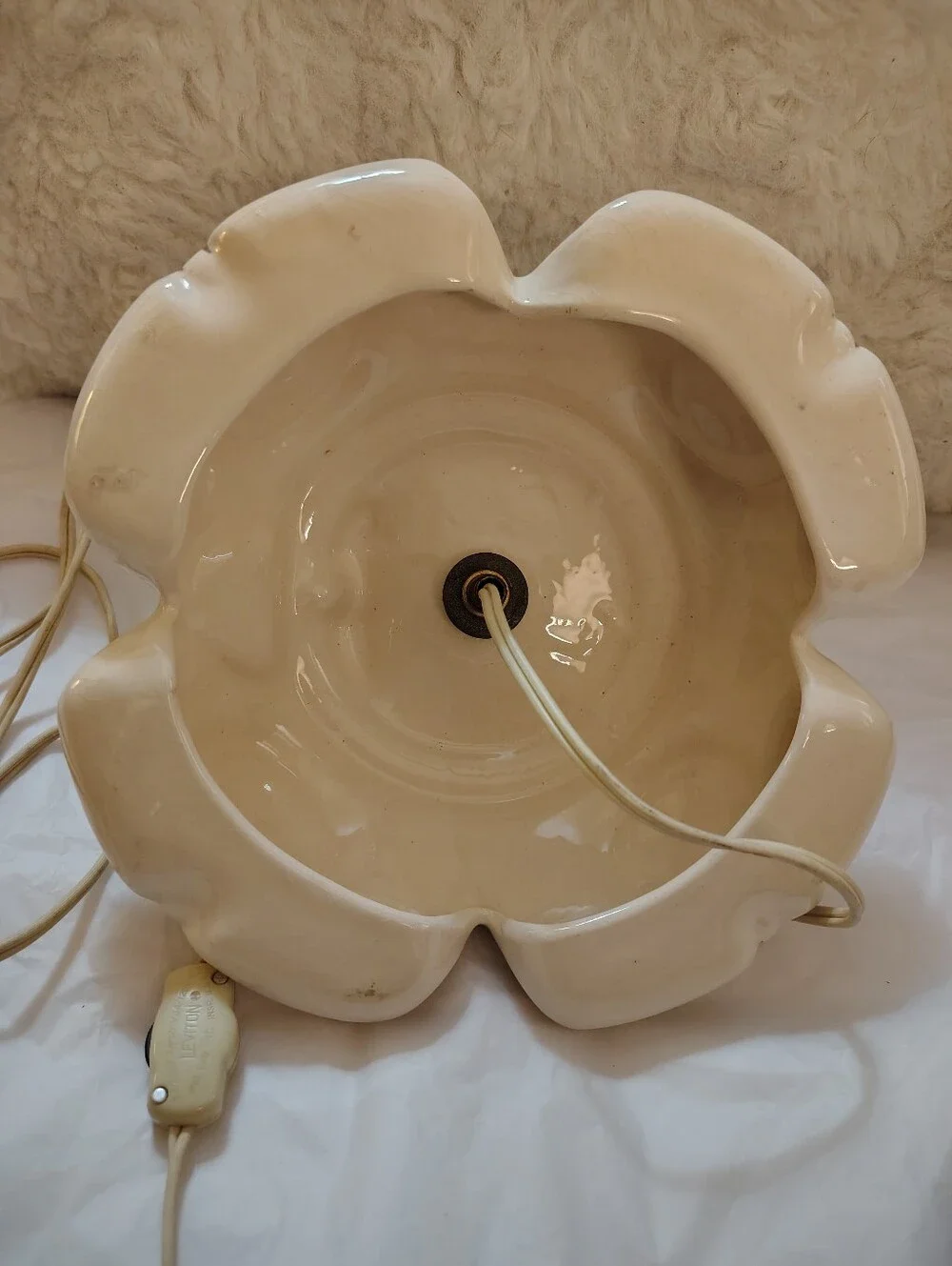 Vintage Ceramic Christmas Tree Replacement Base White Gold Trim 9